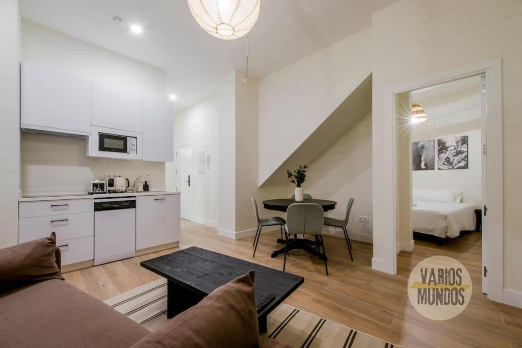 Cozy Y Centrico Apt Para 6Pax En Plaza Del Carmen E2 Madri Exterior foto