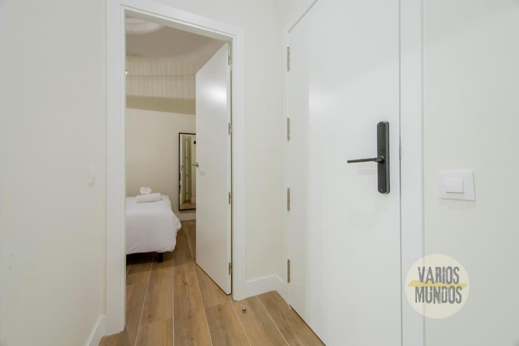 Cozy Y Centrico Apt Para 6Pax En Plaza Del Carmen E2 Madri Exterior foto